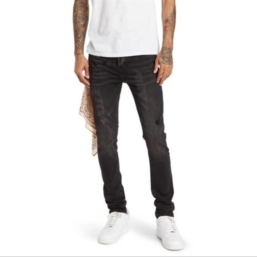 Bluecarats The McQueen Slim Fit Jean in Black size 28.